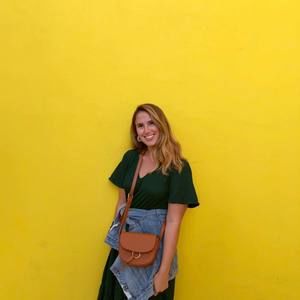 Meet your Posher, Carissa